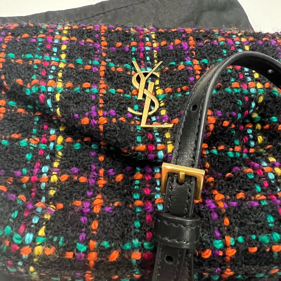 Saint Laurent LouLou Crossbody Tweed - Picture 6 of 8